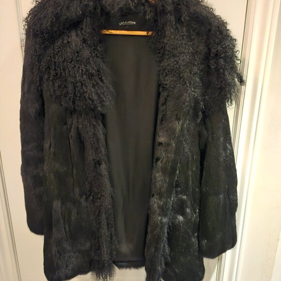 Black fur coat - Picture 2 of 8